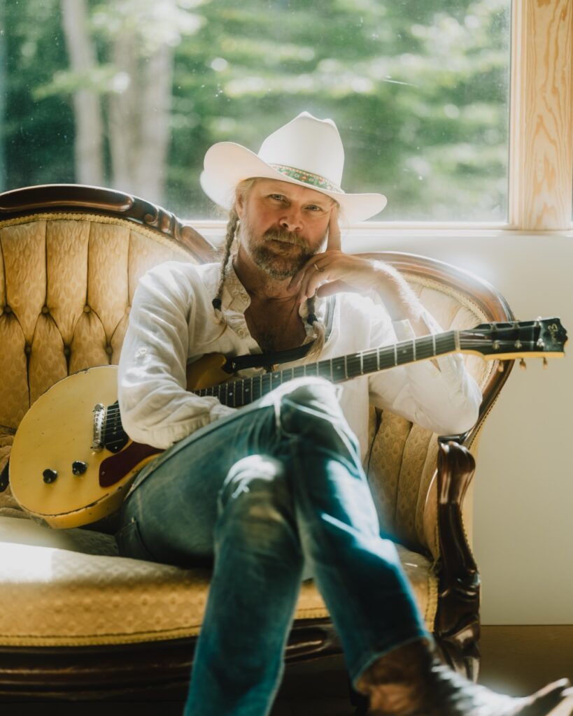 Hiss Golden Messenger — I’m People — promo 1